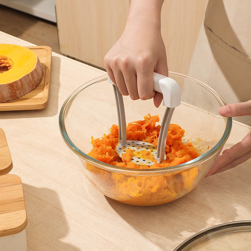 Baby Food With Sweet Potato - Manuel Patates Ezici Ev Tipi Gıda
